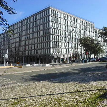 Apartment Entrecampos 6 Lisbon